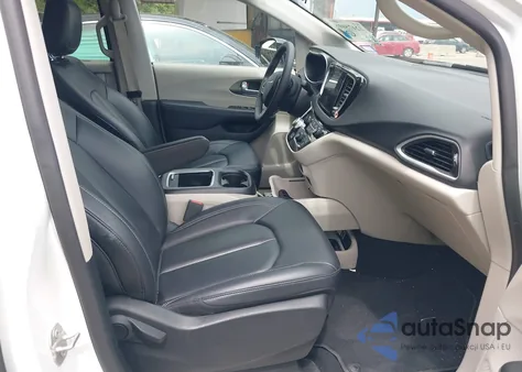 2024 Chrysler Pacifica Touring L z USA, uszkodzony, nr VIN 2C4RC1BG2RR149902